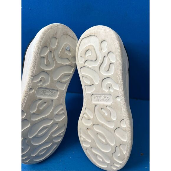 Alexander McQueen Tread Logo Sock Sneaker Black Size 32 eu and 1 us - Picture 6 of 7